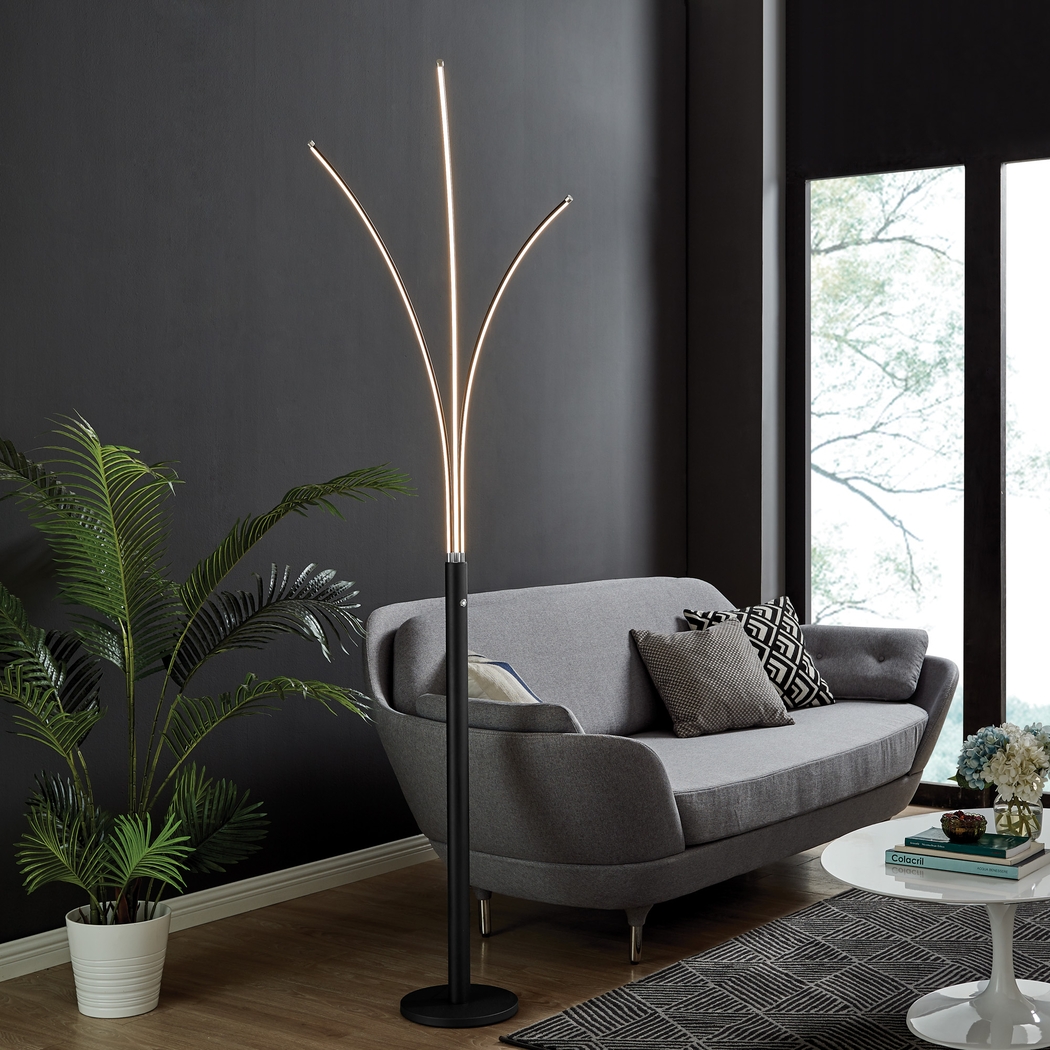 Figpoint Black Floor Lamp - Thumbnail - Image 4