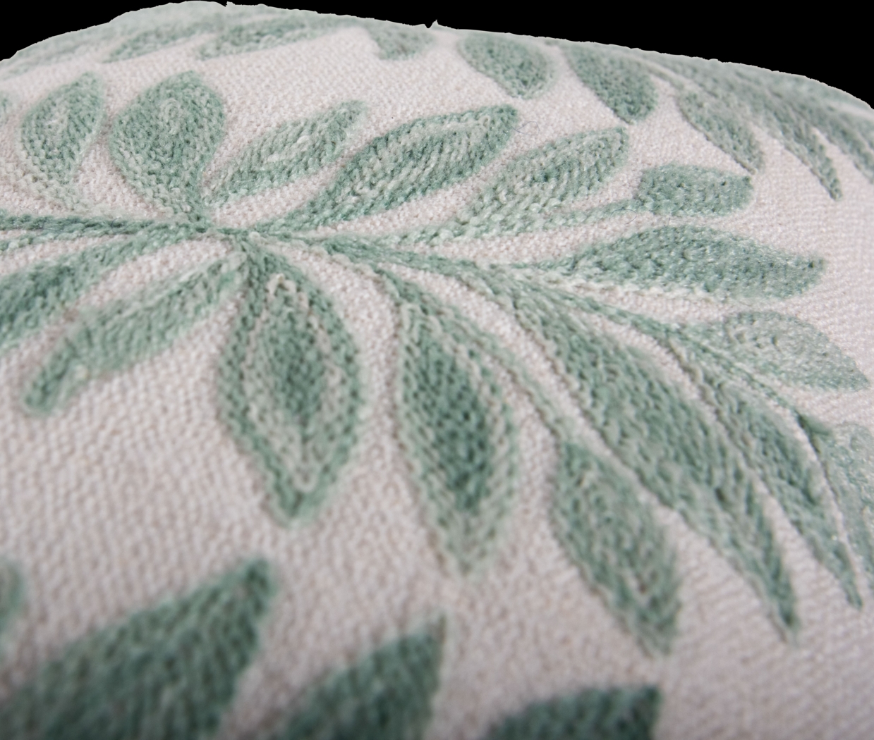 Floris Green Indoor/Outdoor Accent Pillow - Thumbnail - Image 6