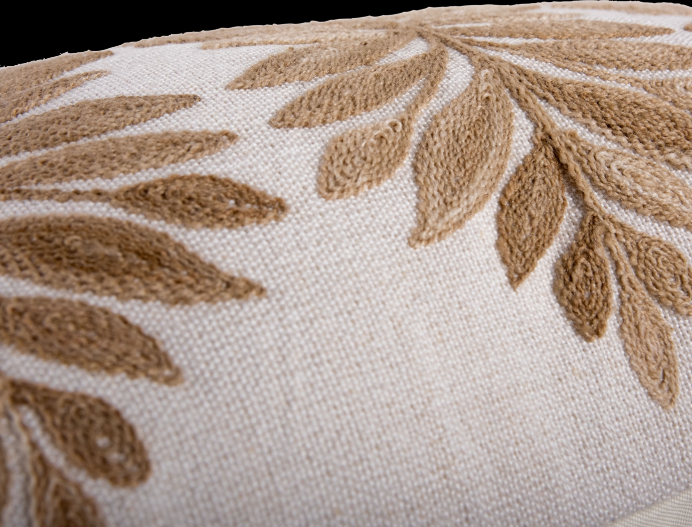 Floris Tan Indoor/Outdoor Accent Pillow - Thumbnail - Image 6