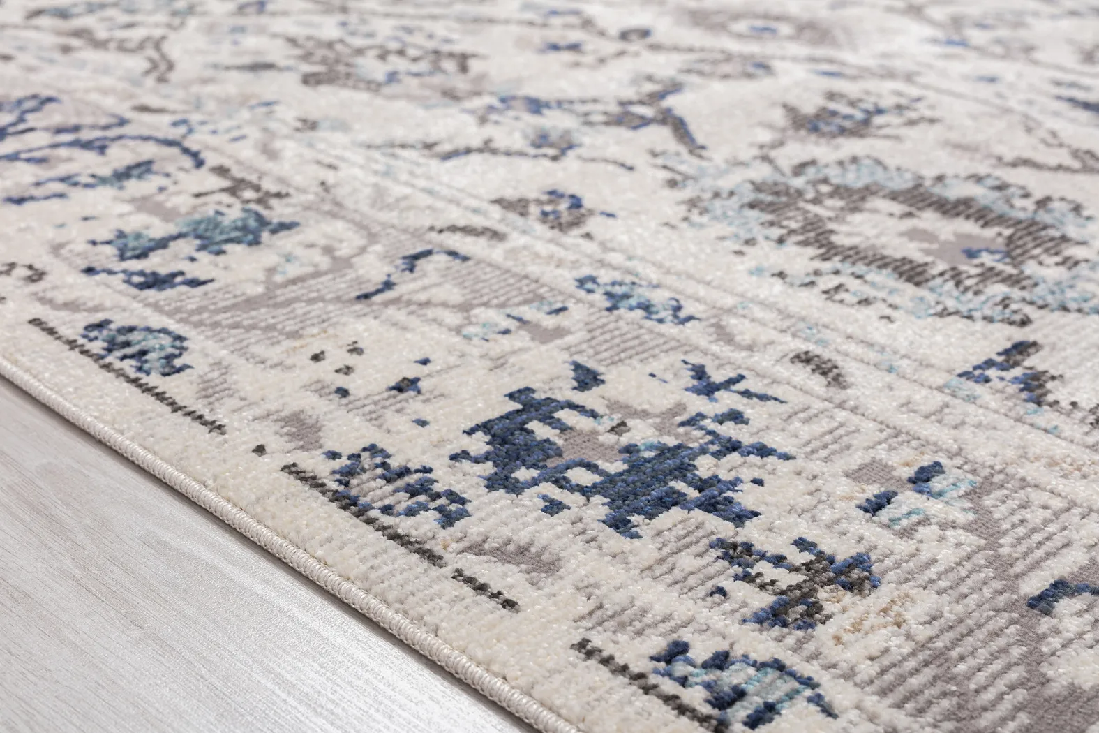 Florrie Silver 7'10 x 10' Rug - Thumbnail - Image 9