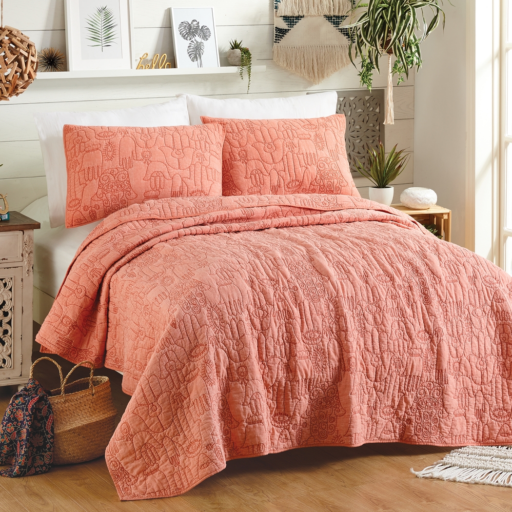 Flournoy Coral Full/Queen 3 Pc Quilt Set - Thumbnail - Image 1