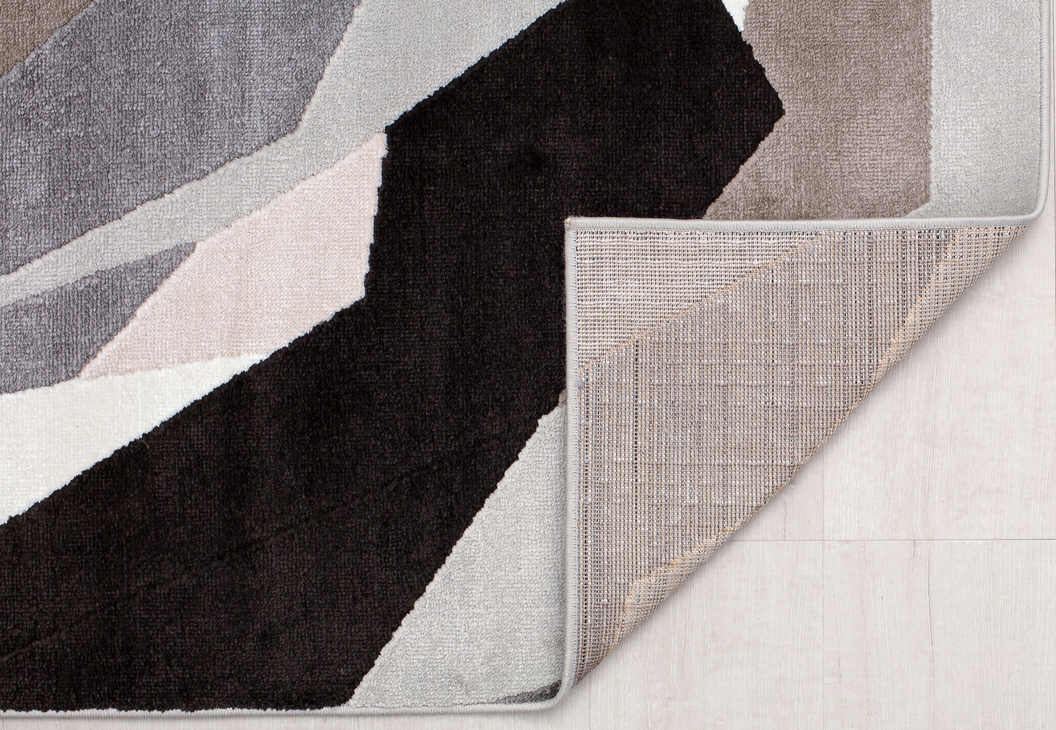 Fodali Black 5' x 7' Rug - Thumbnail - Image 4