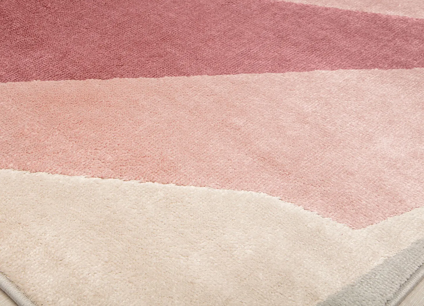 Fodali Pink 5' x 7' Rug - Thumbnail - Image 5