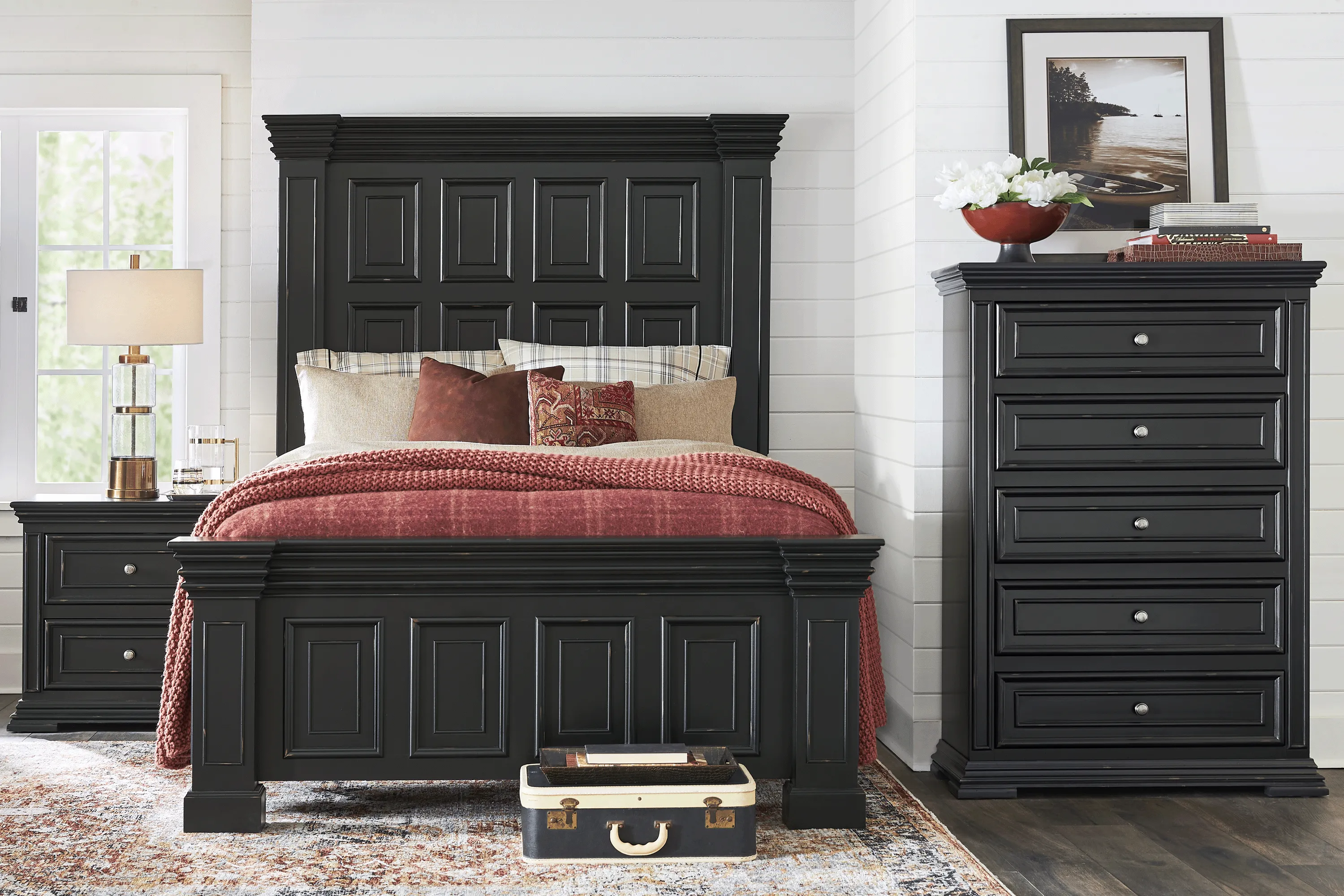 Folkston Bay Black 5 Pc Queen Bedroom - Thumbnail - Image 1