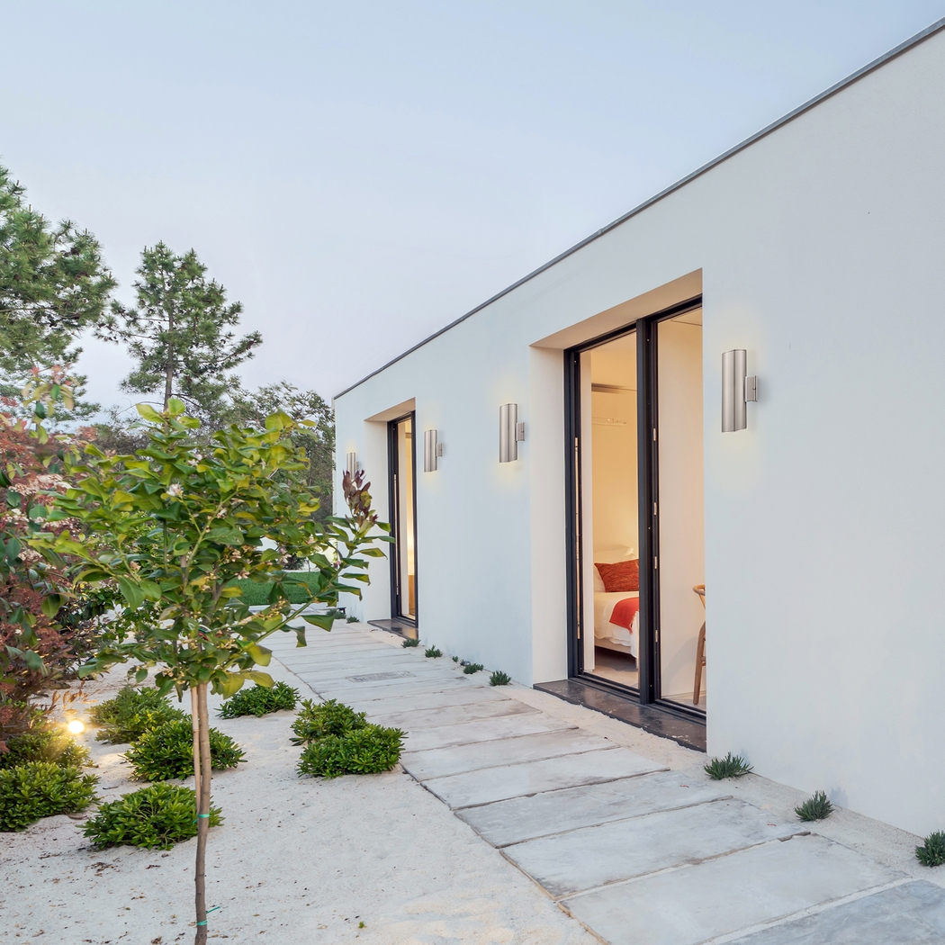 Forsgate Cave Silver Outdoor Sconce - Thumbnail - Image 5