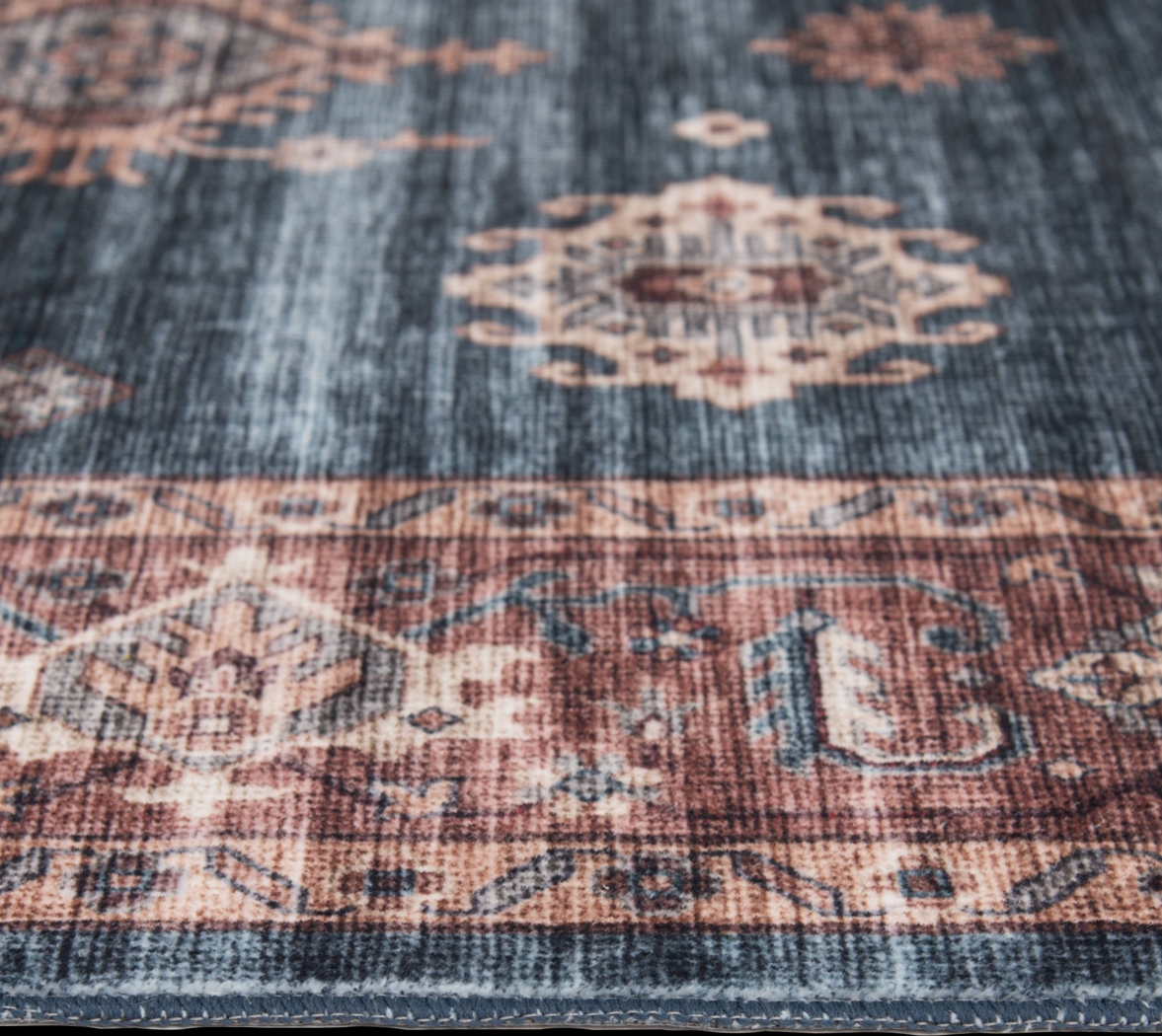 Foutch Rust 7'5 x 9'5 Rug - Thumbnail - Image 4