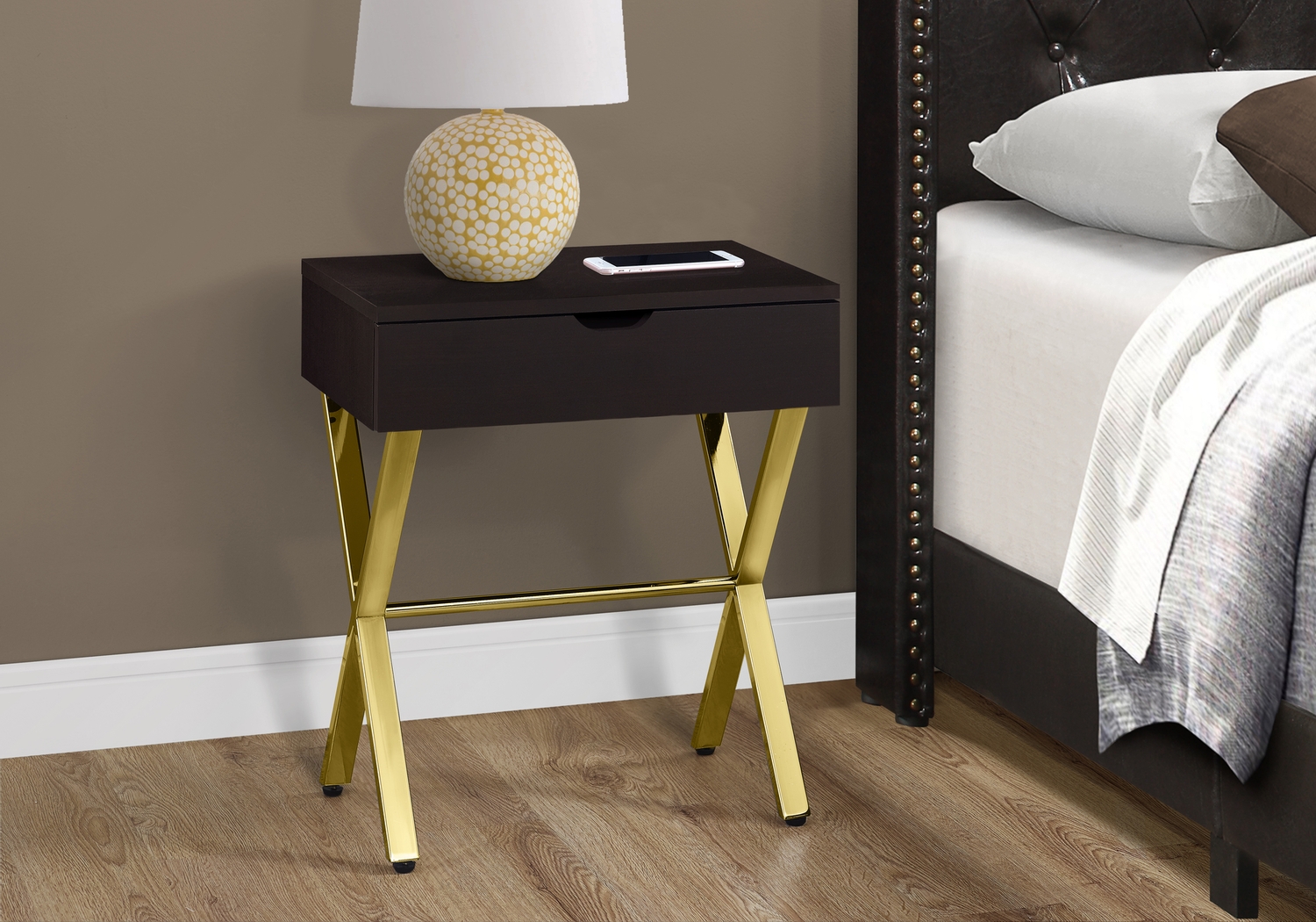 Foxley Cappuccino End Table - Thumbnail - Image 4