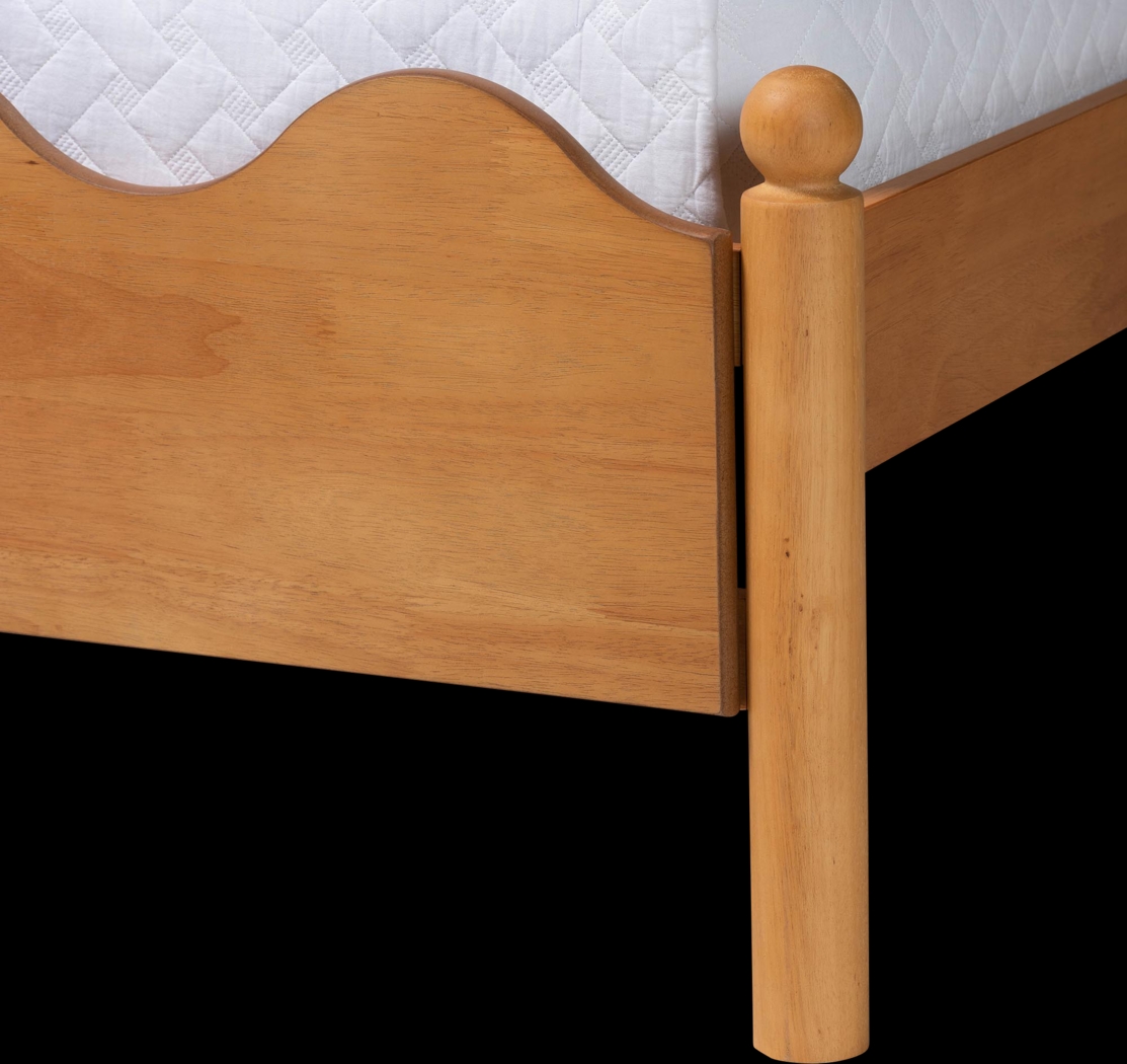 Fraima Brown Queen Bed - Thumbnail - Image 6