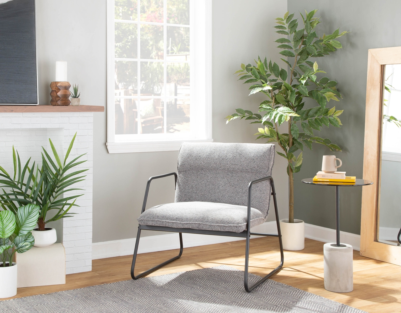 Francrest Gray Accent Chair - Thumbnail - Image 8