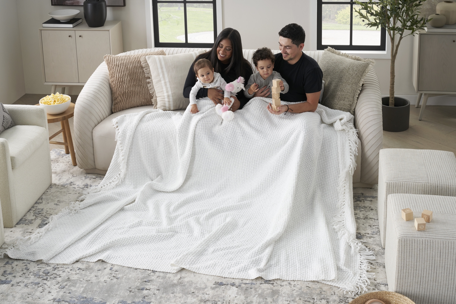 Freddie White Large Throw Blanket - Thumbnail - Image 4