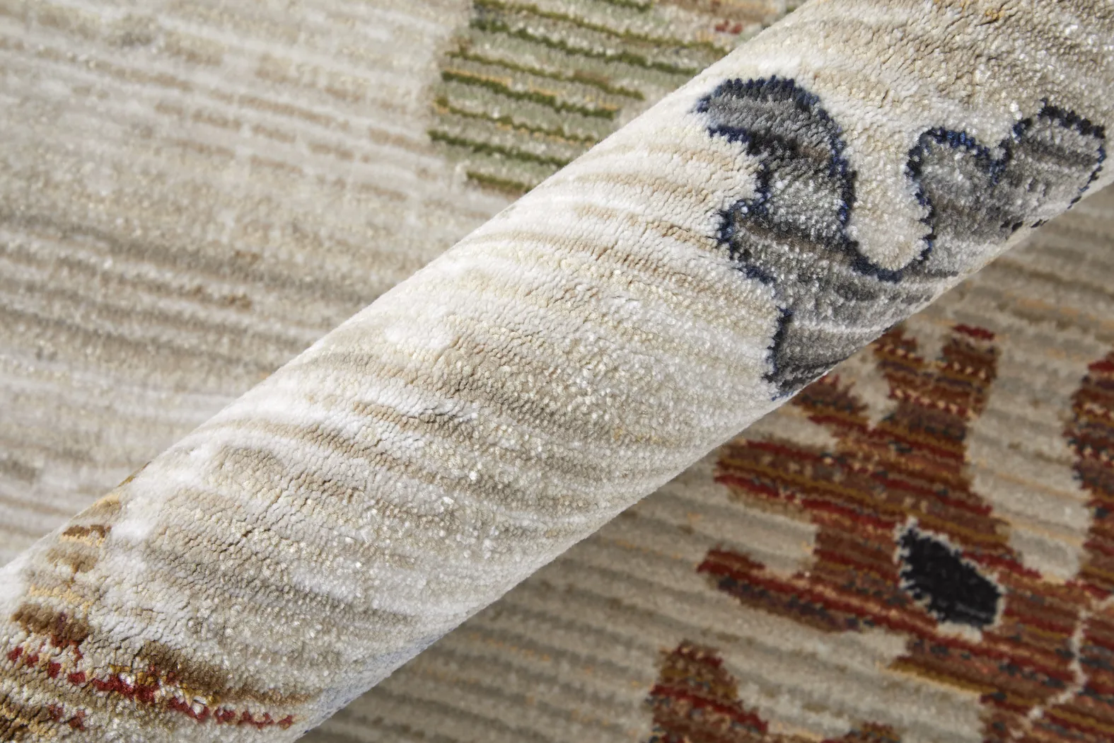 Freshale Multi 2'6 x 7'3 Runner - Thumbnail - Image 4