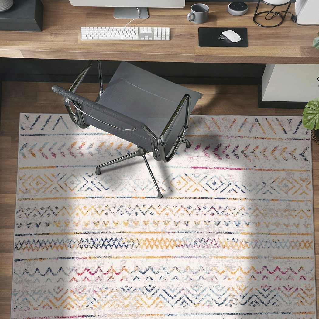 Freyalyn Multi 5' x 7' Rug - Thumbnail - Image 3