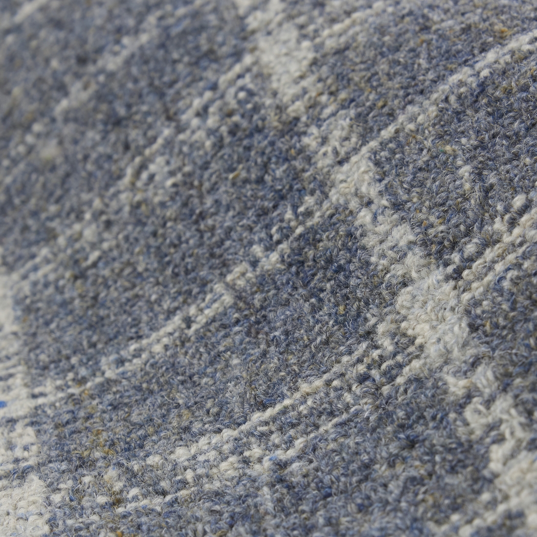 Freyan Blue 5' x 7' Rug - Thumbnail - Image 2