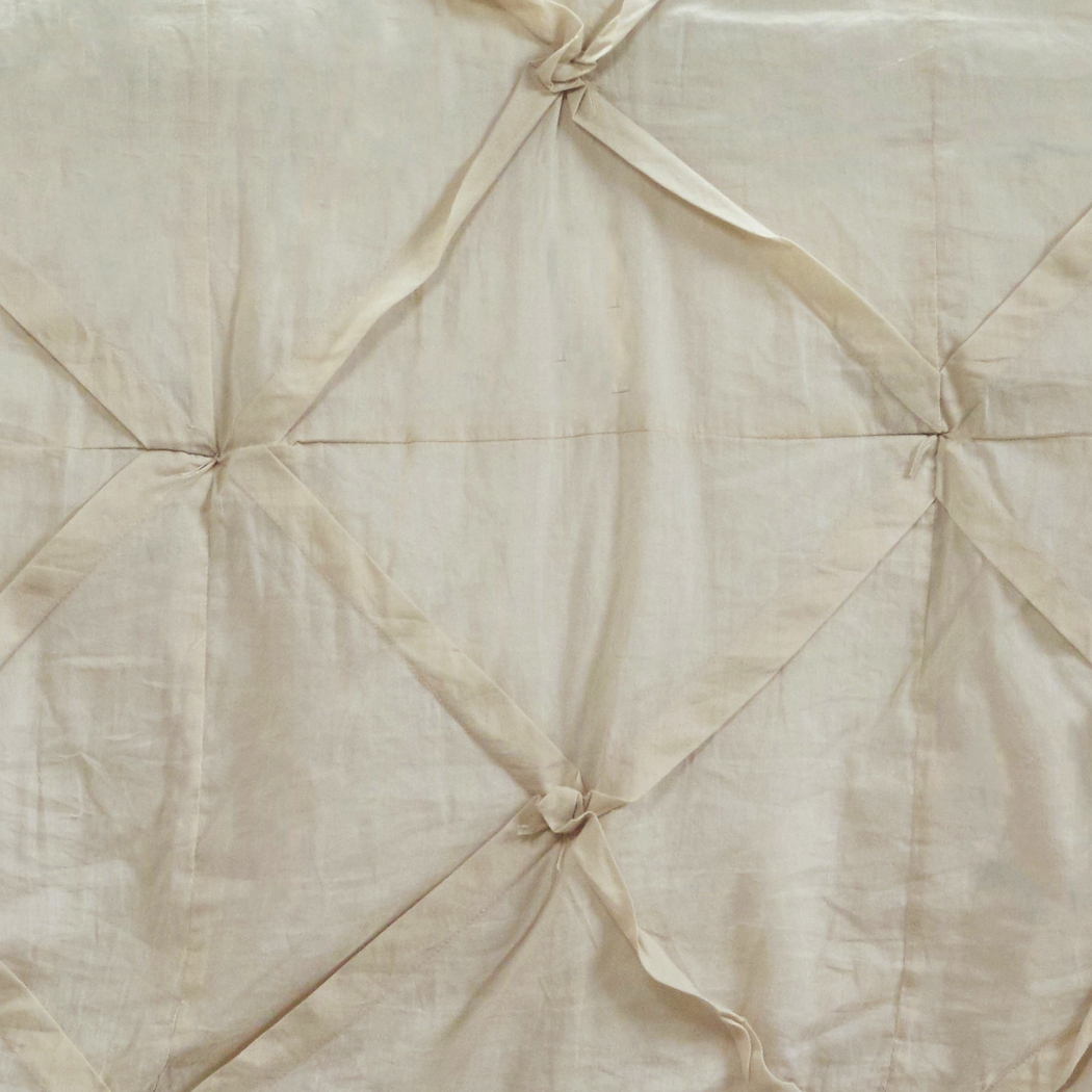 Gaspare Gray Queen Quilt - Thumbnail - Image 3