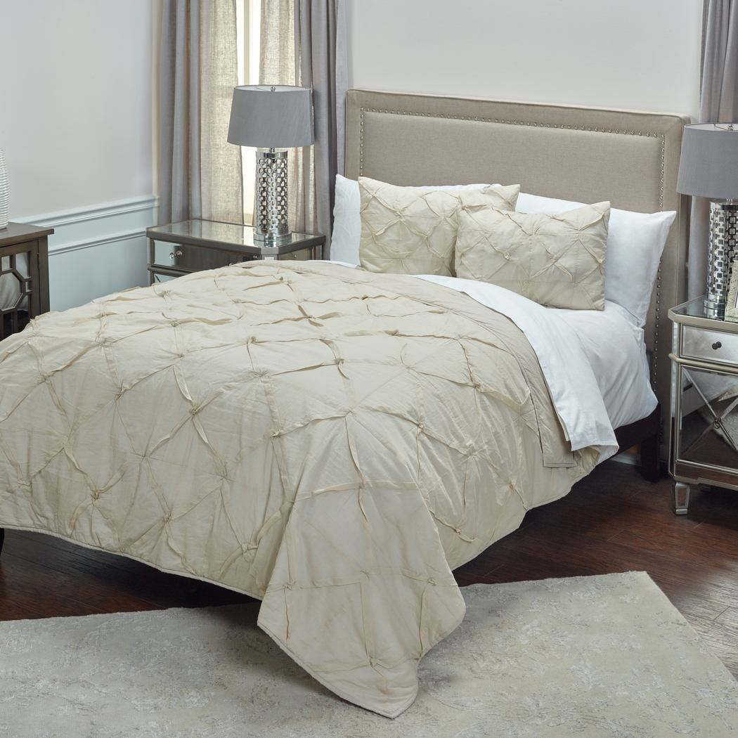 Gaspare Gray Queen Quilt - Thumbnail - Image 1