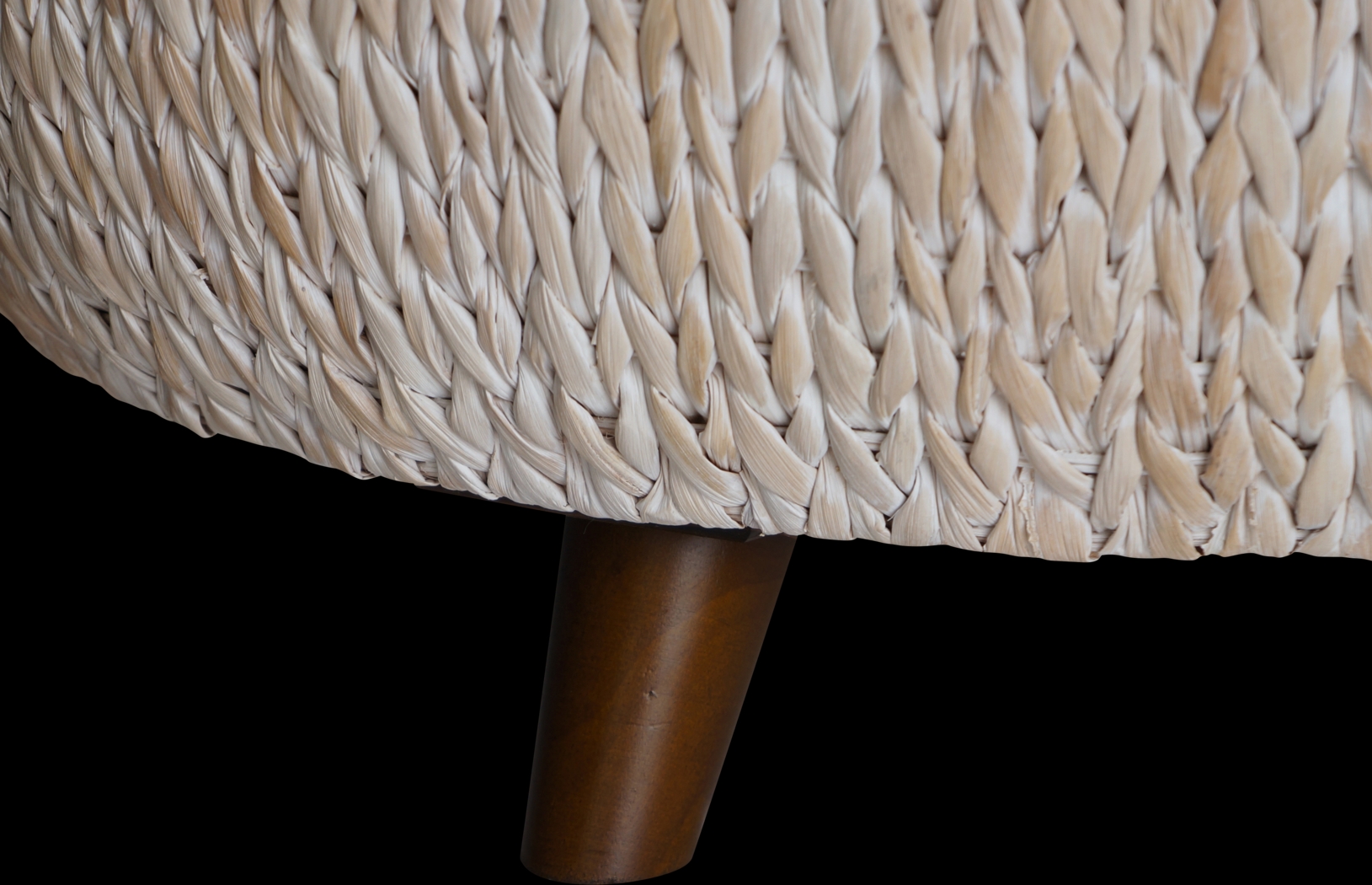 Gatala White Coffee Table - Thumbnail - Image 3