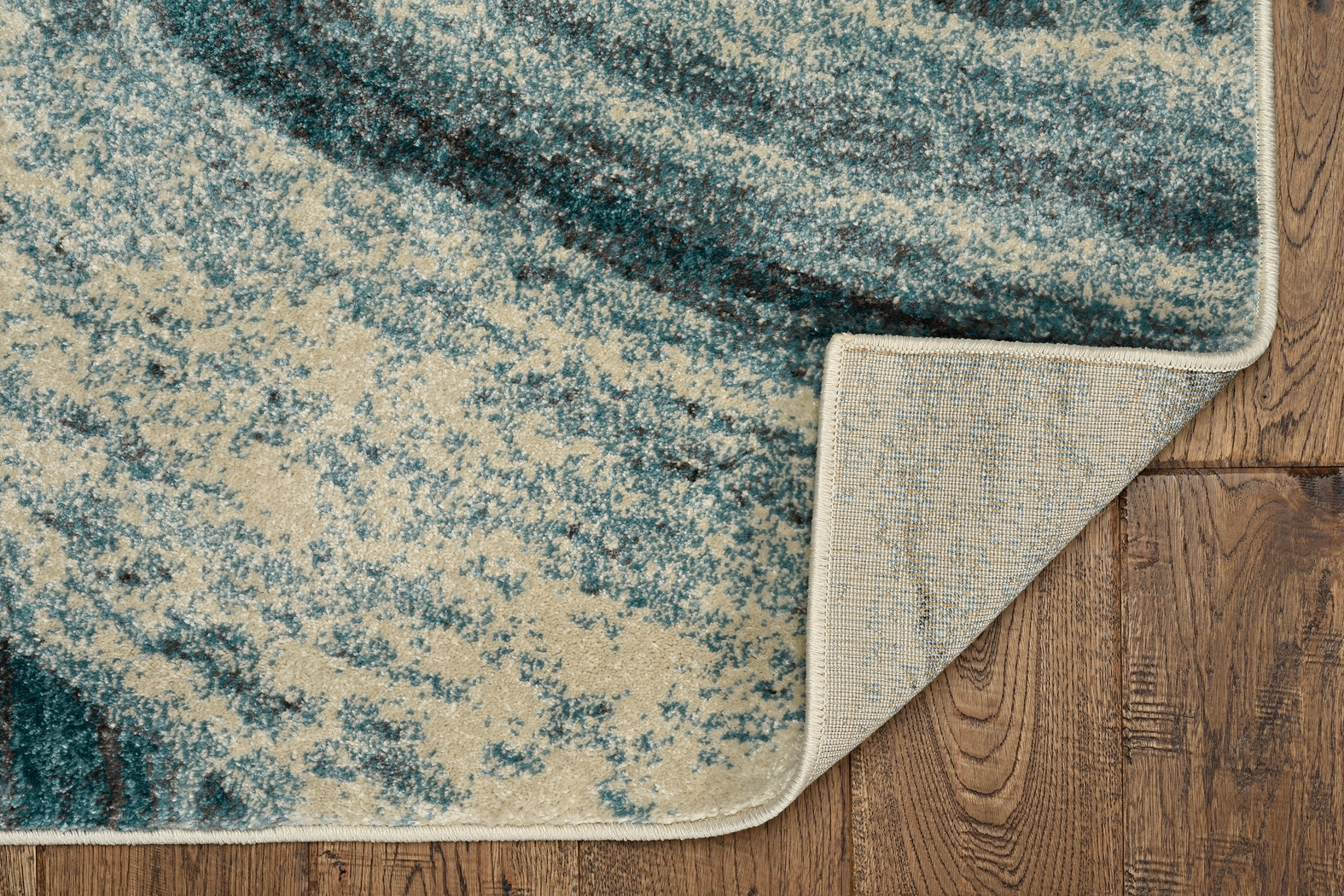 Gatimar Teal 5'3 x 7'7 Rug - Thumbnail - Image 3