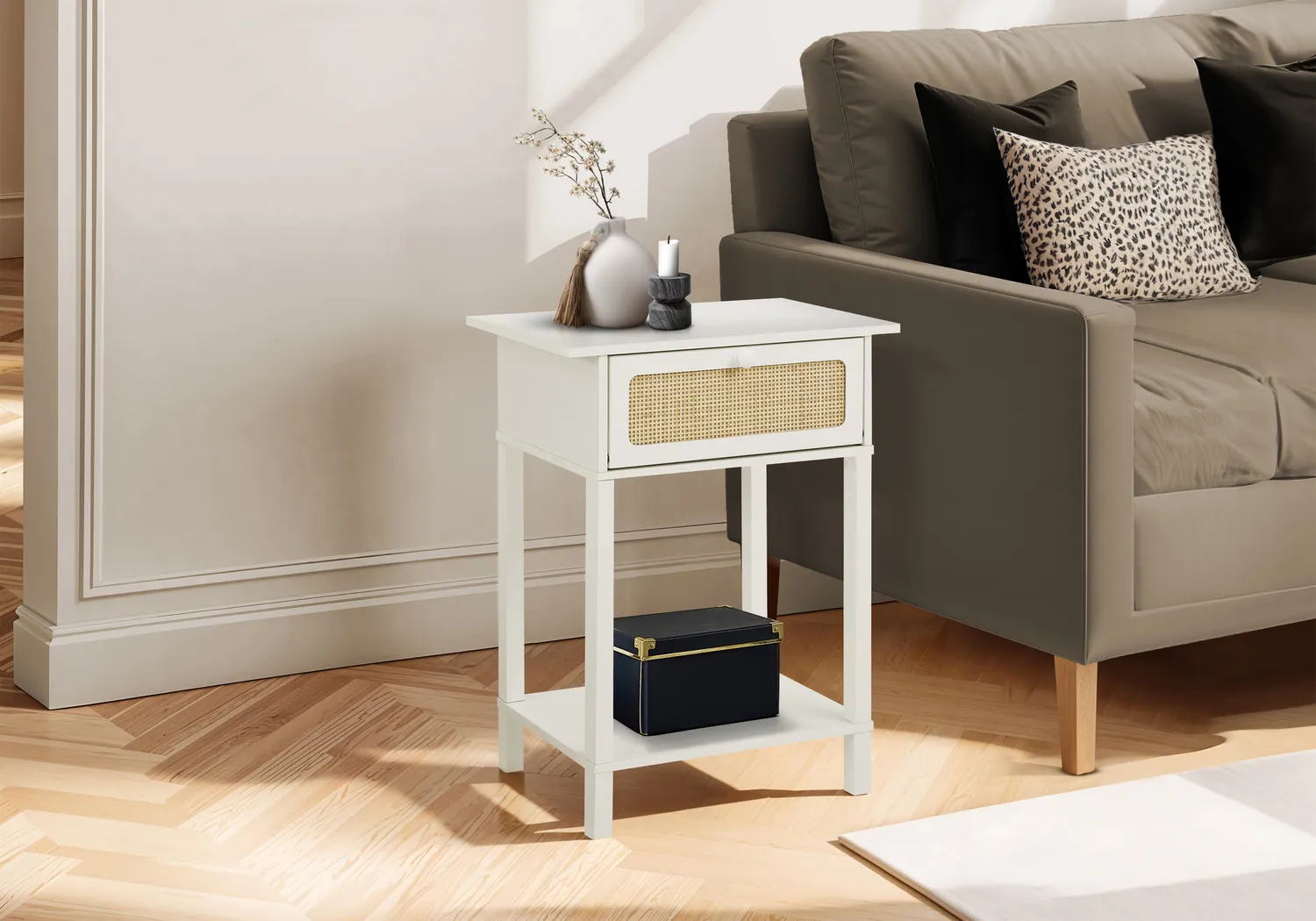 Gembat White Nightstand - Thumbnail - Image 2