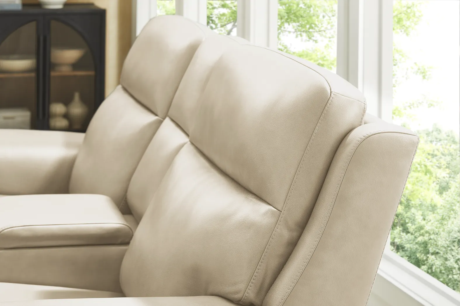 Genesis Beige Leather Dual Power Reclining Console Loveseat - Image 3