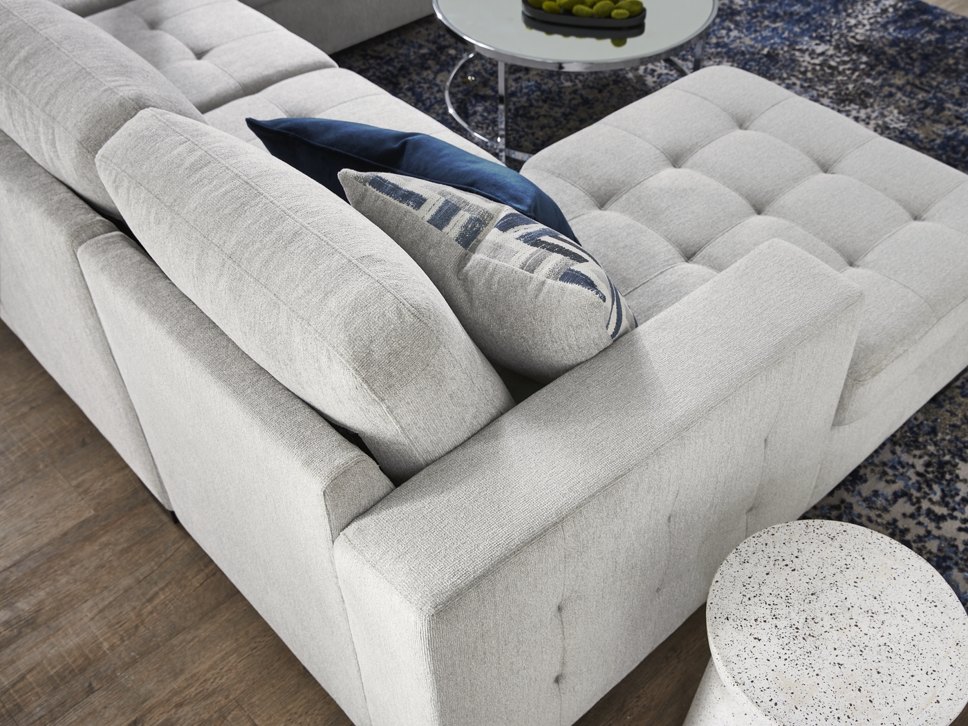 Geneva Gray 6 Pc Sleeper Sectional Living Room - Thumbnail - Image 12