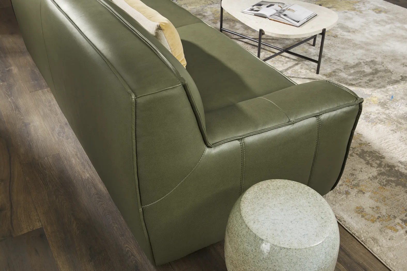Geraldo Fern Leather Sofa - Thumbnail - Image 3