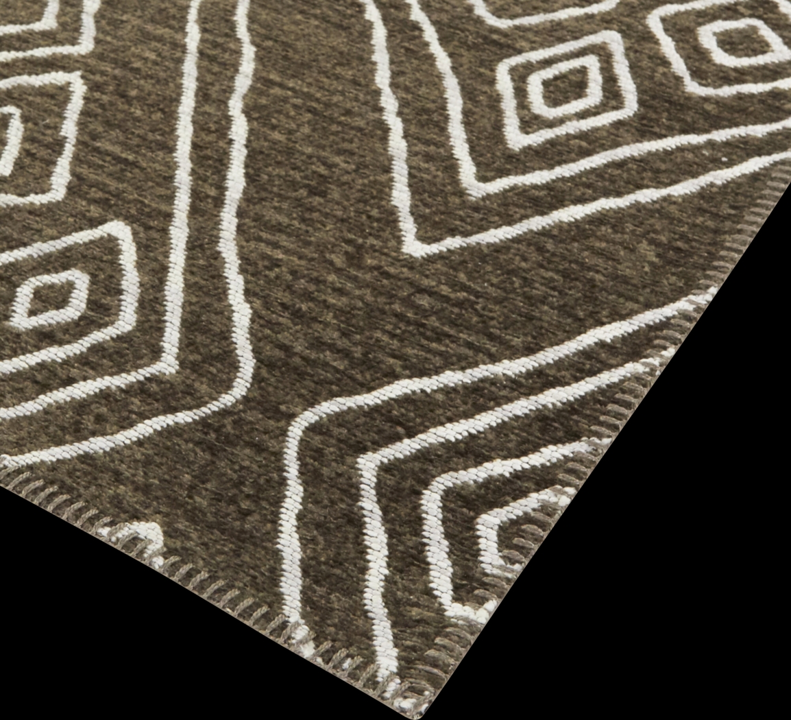 Ghimm Brown 5'3 x 7' Rug - Thumbnail - Image 4