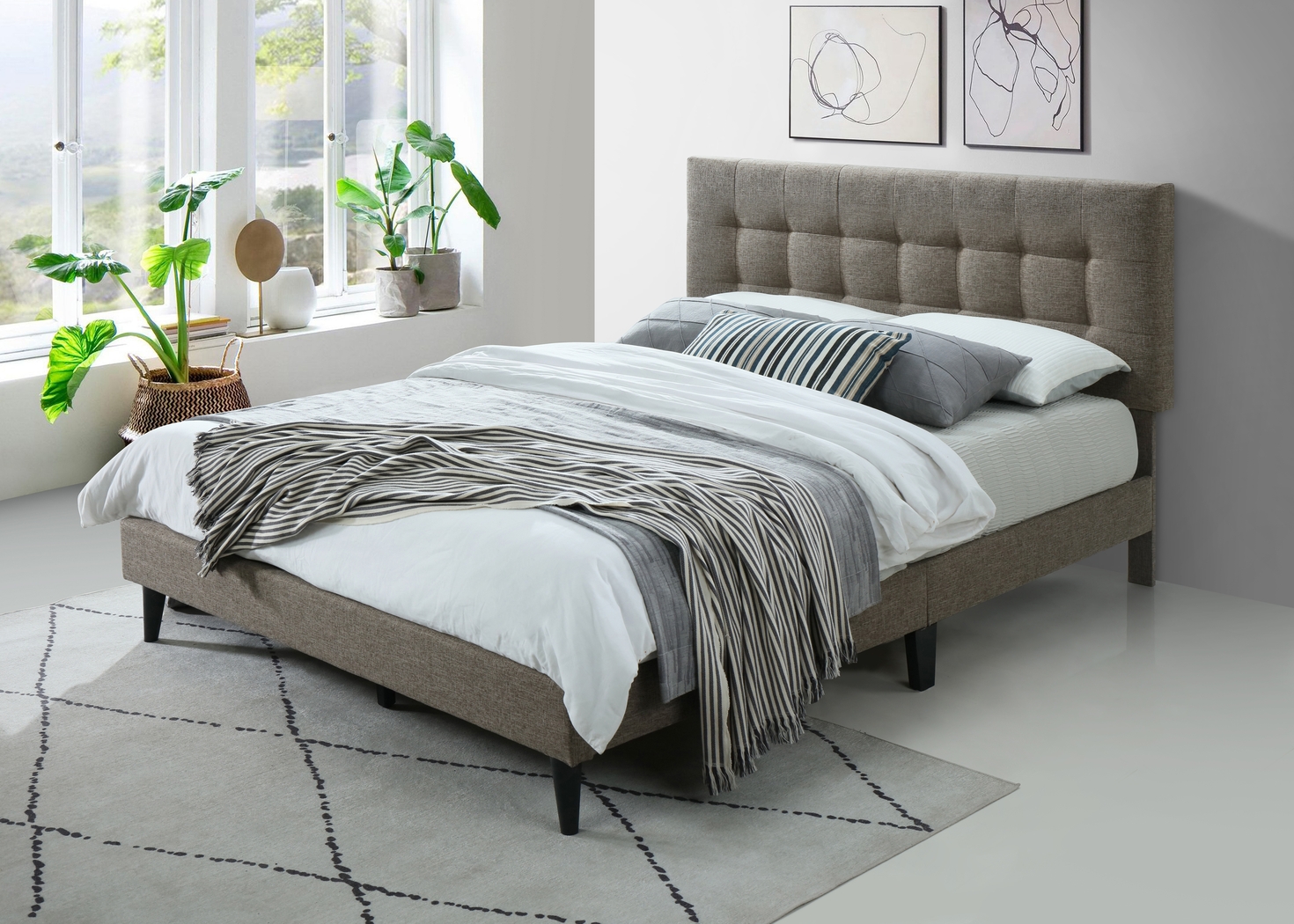 Gibney Brown King Bed - Thumbnail - Image 5