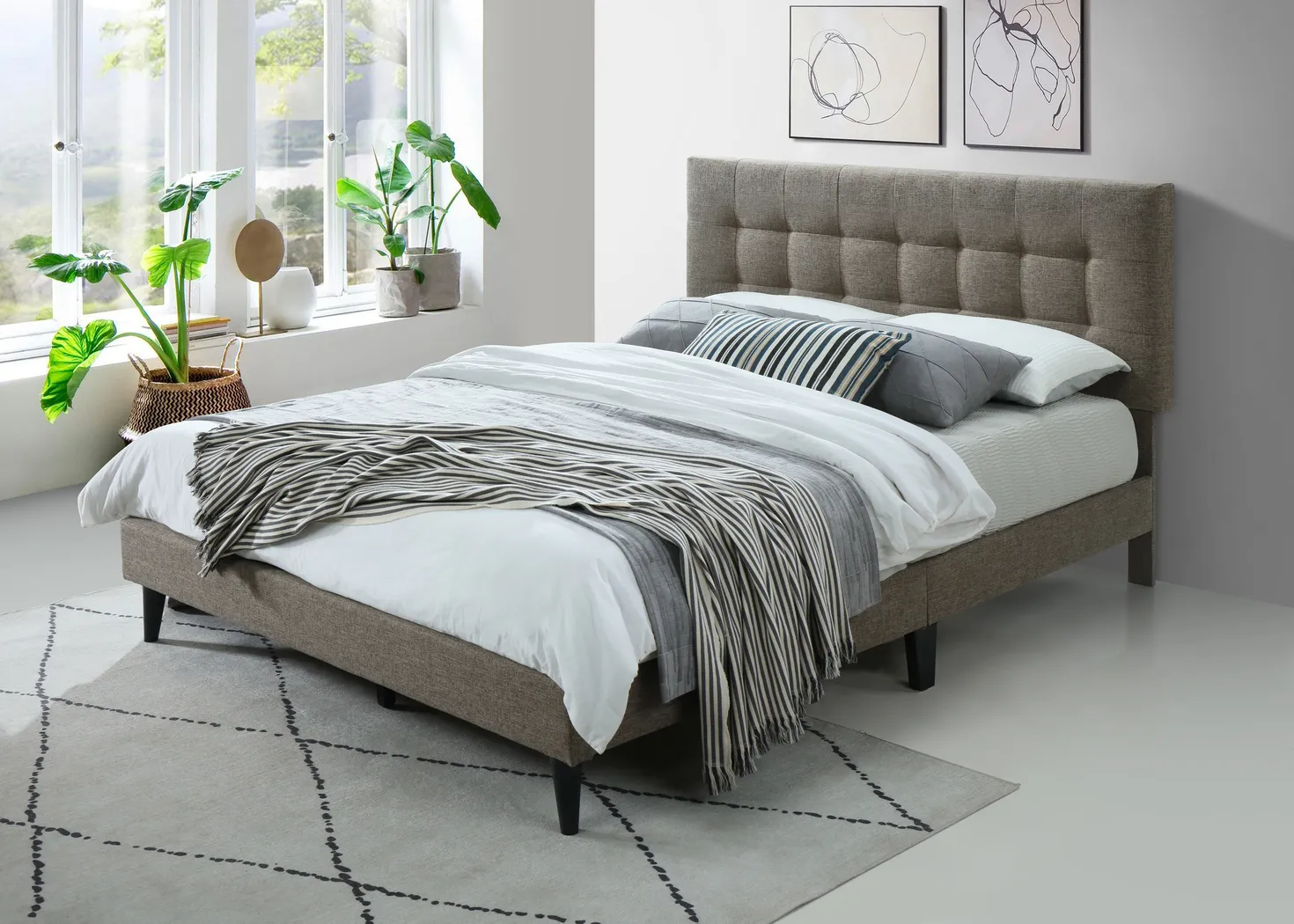 Gibney Brown Queen Bed - Image 5