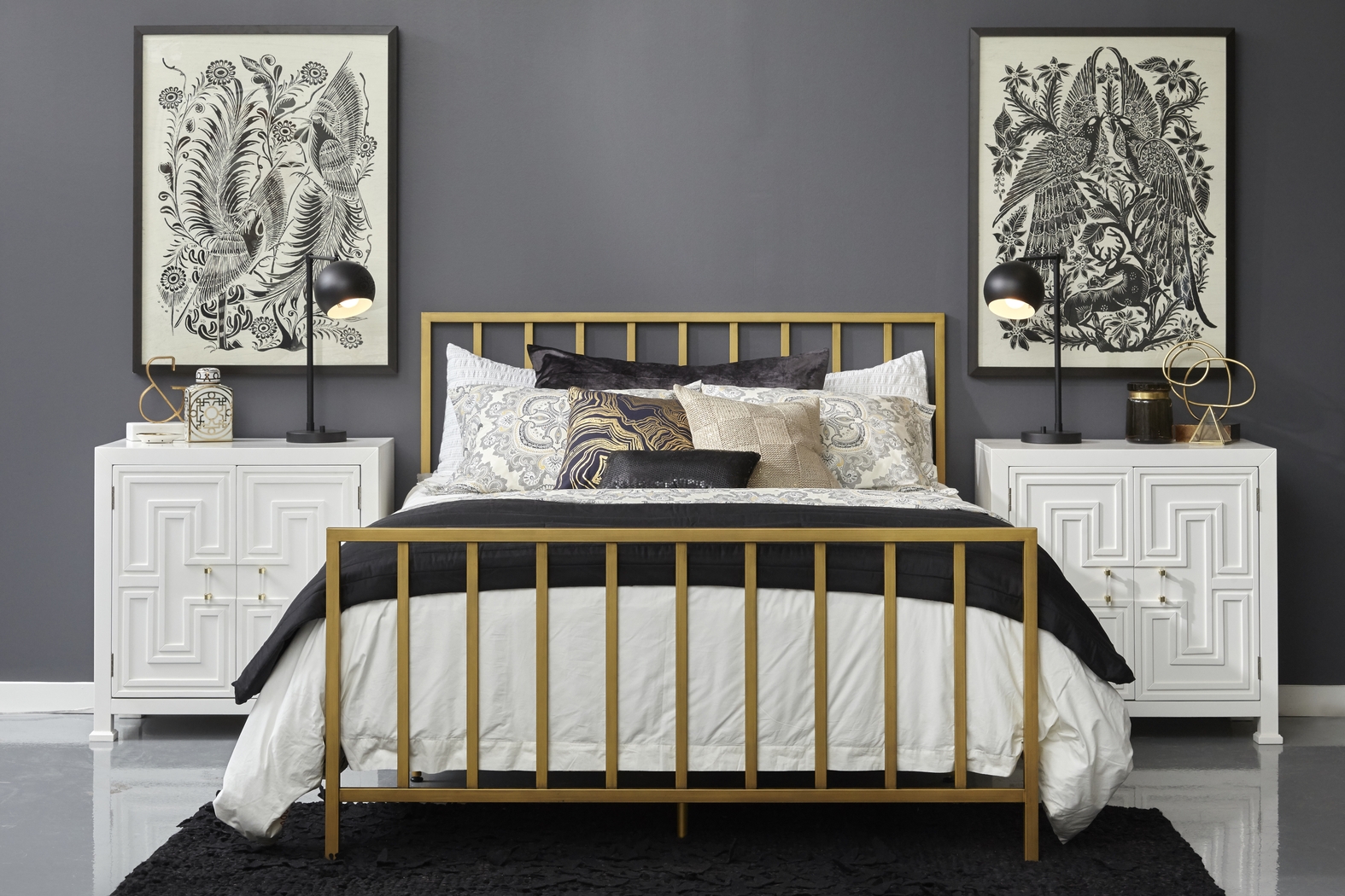 Gilda Way Gold Queen Bed - Thumbnail - Image 6