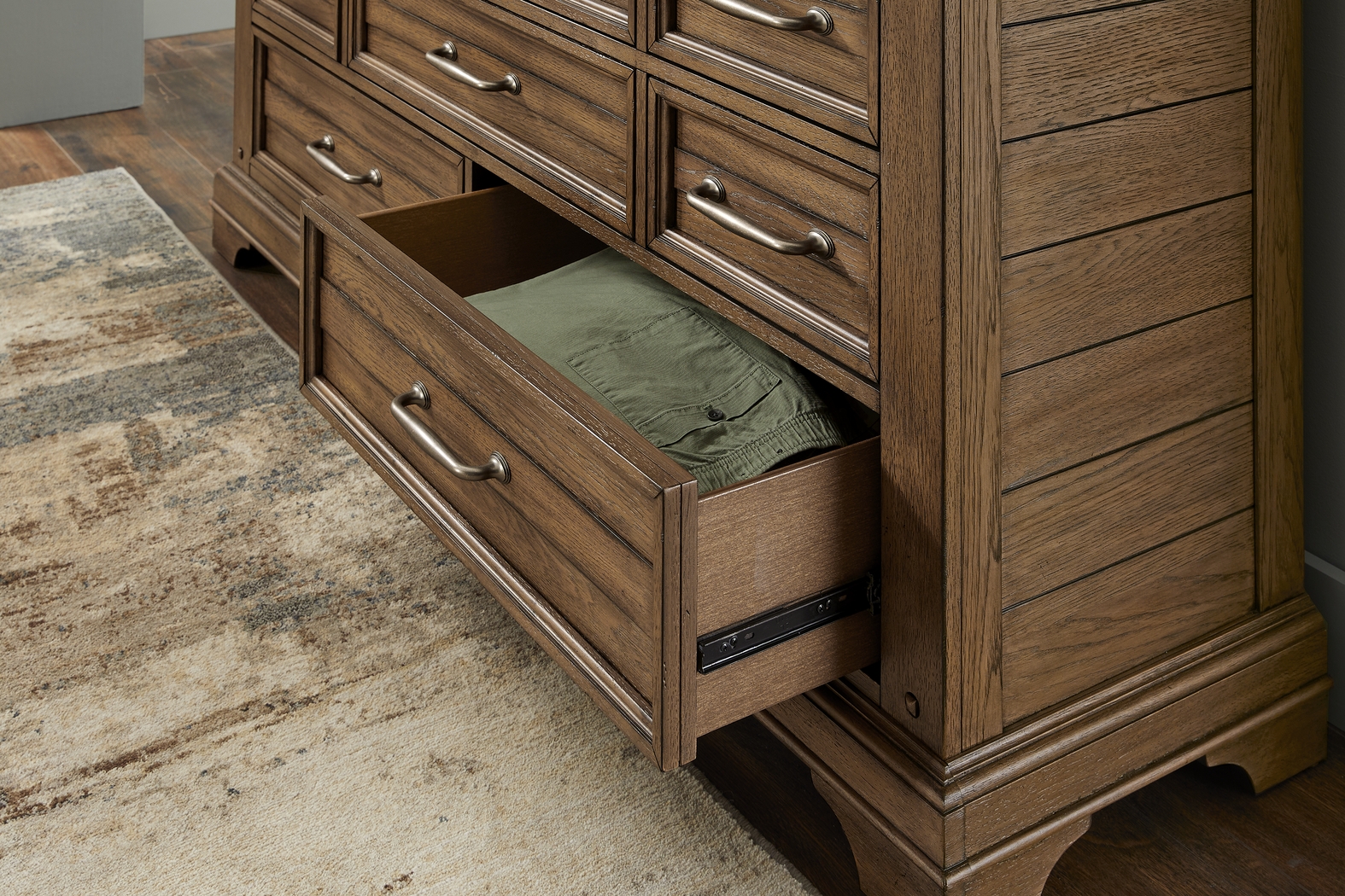 Gillon Ferry Beige 5 Pc King Upholstered Bedroom - Thumbnail - Image 9