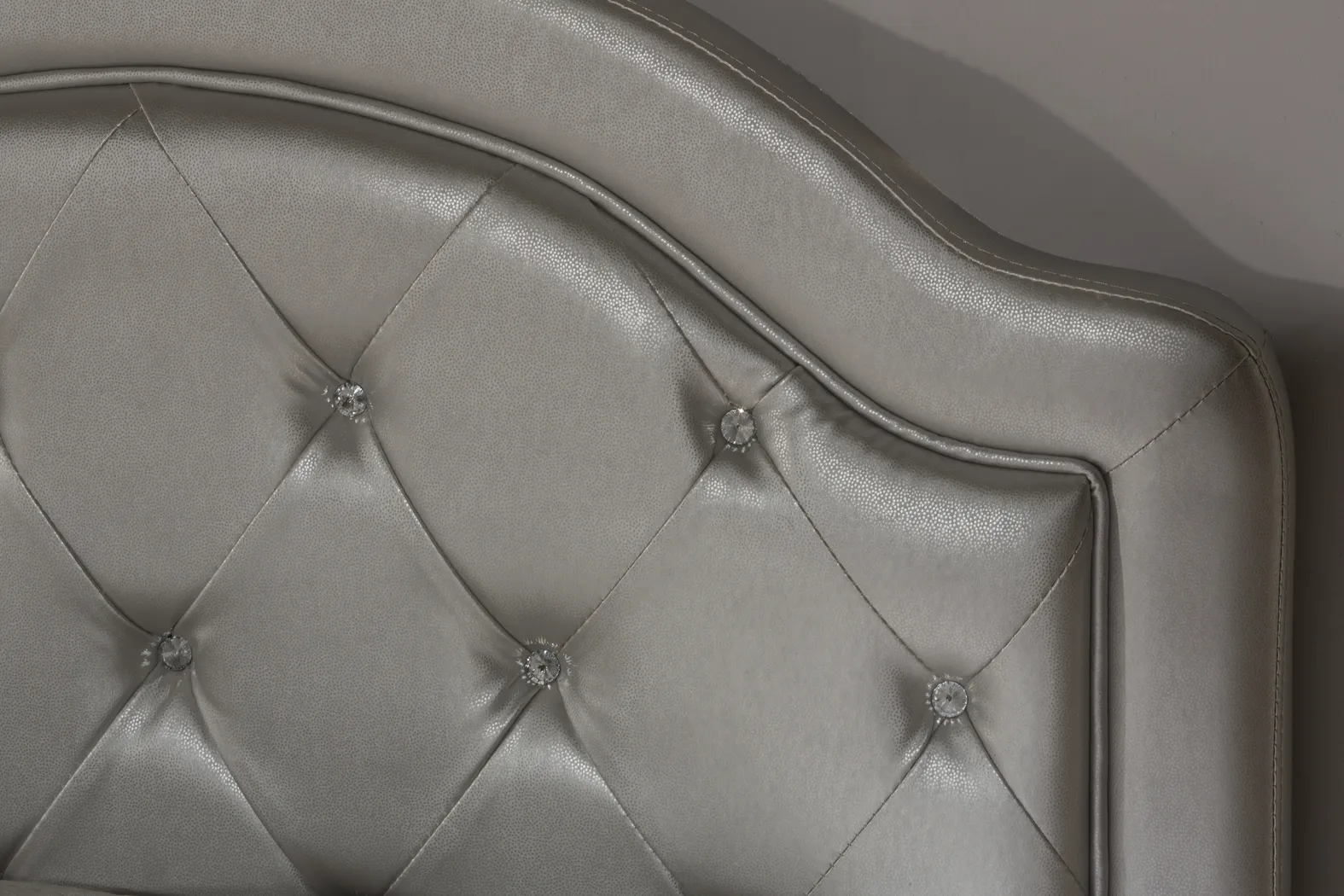 Glenarbor Silver Twin Upholstered Headboard - Thumbnail - Image 2