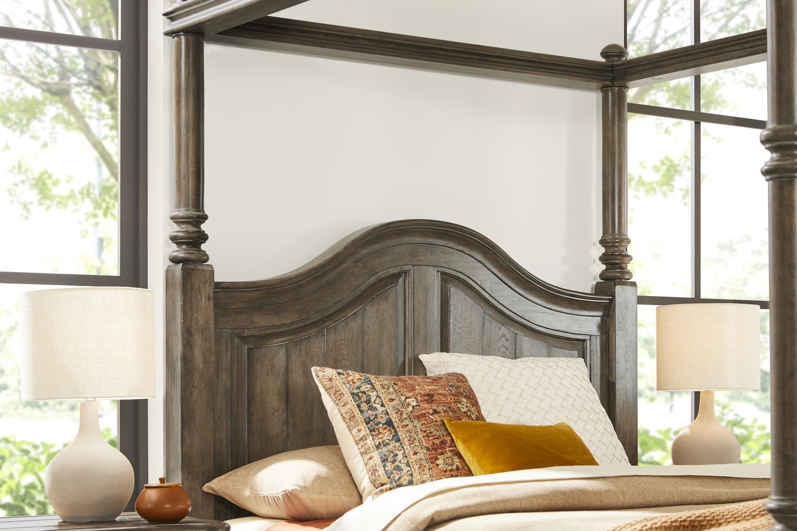 Glenira Lane Brown 3 Pc King Canopy Bed - Thumbnail - Image 2