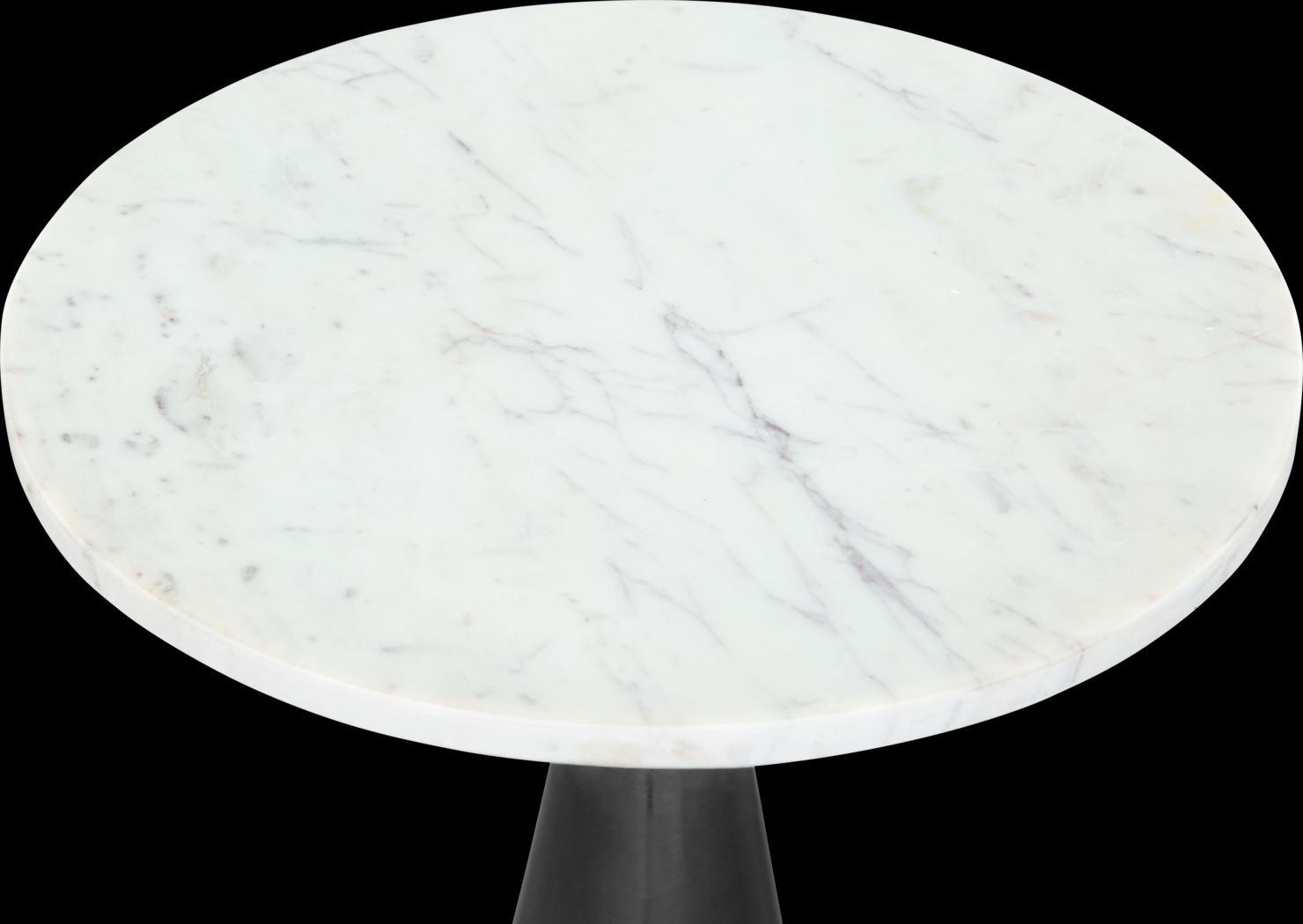 Glenkerry White End Table - Thumbnail - Image 4