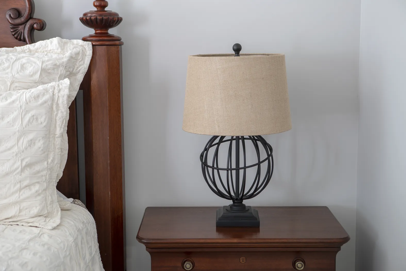 Glenron Black Lamp - Thumbnail - Image 5
