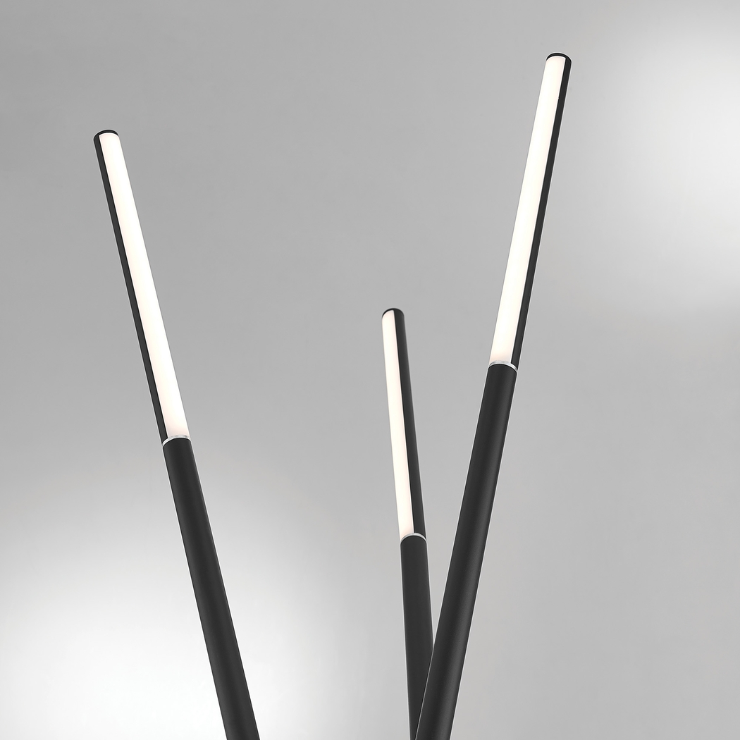 Goddard Place Black Floor Lamp - Thumbnail - Image 2