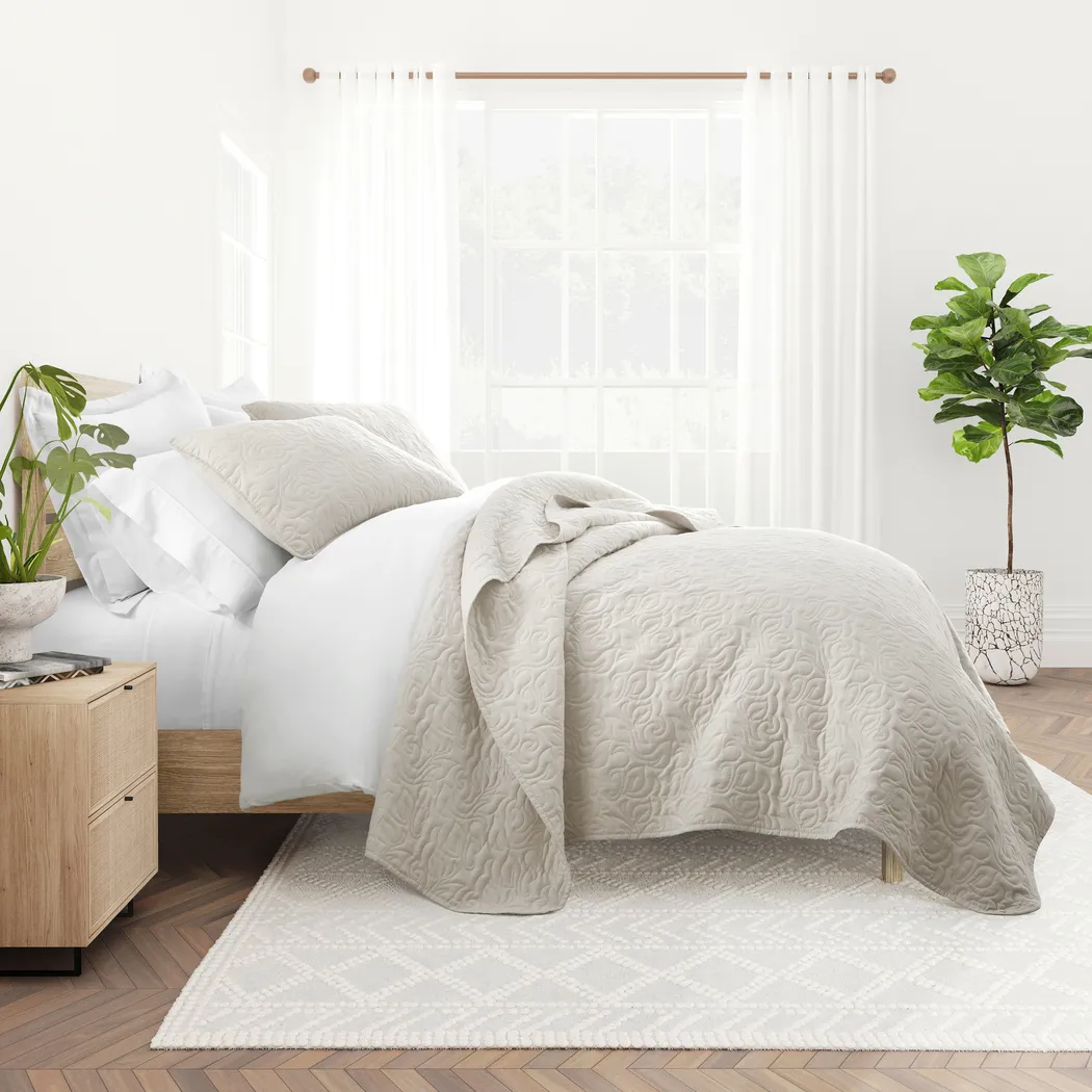 Goldhorn Beige 3 Pc Queen Quilt Set - Thumbnail - Image 4