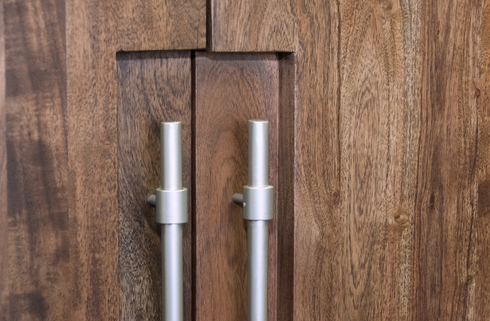 Goldmar Brown Credenza - Thumbnail - Image 5