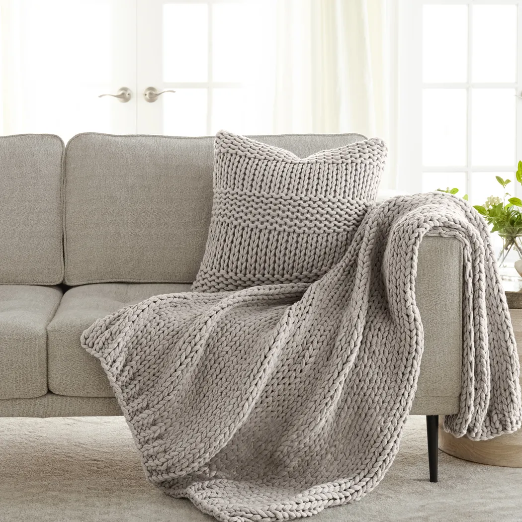 Goldriver Light Gray Throw Blanket Set - Thumbnail - Image 4