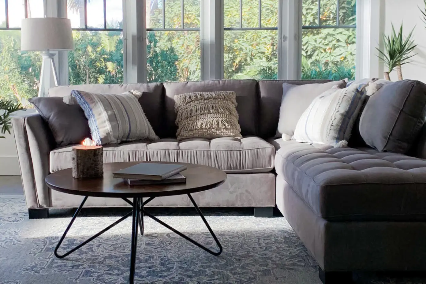 gray living rooms.jpg