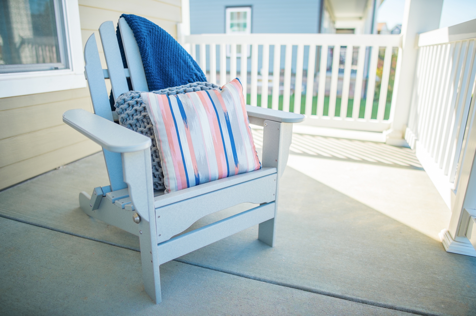 Greenport Traditional Light Gray Outdoor Adirondack Chair - Thumbnail - Image 11
