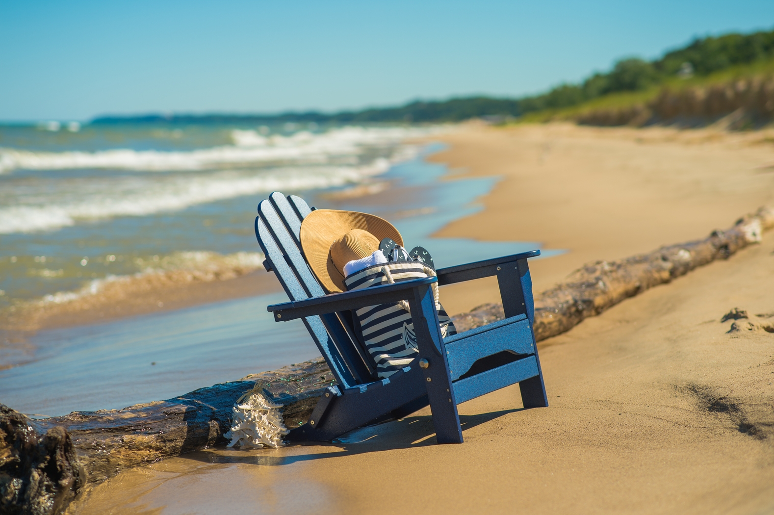 Greenport Vibrant Navy Outdoor Adirondack Chair - Thumbnail - Image 3