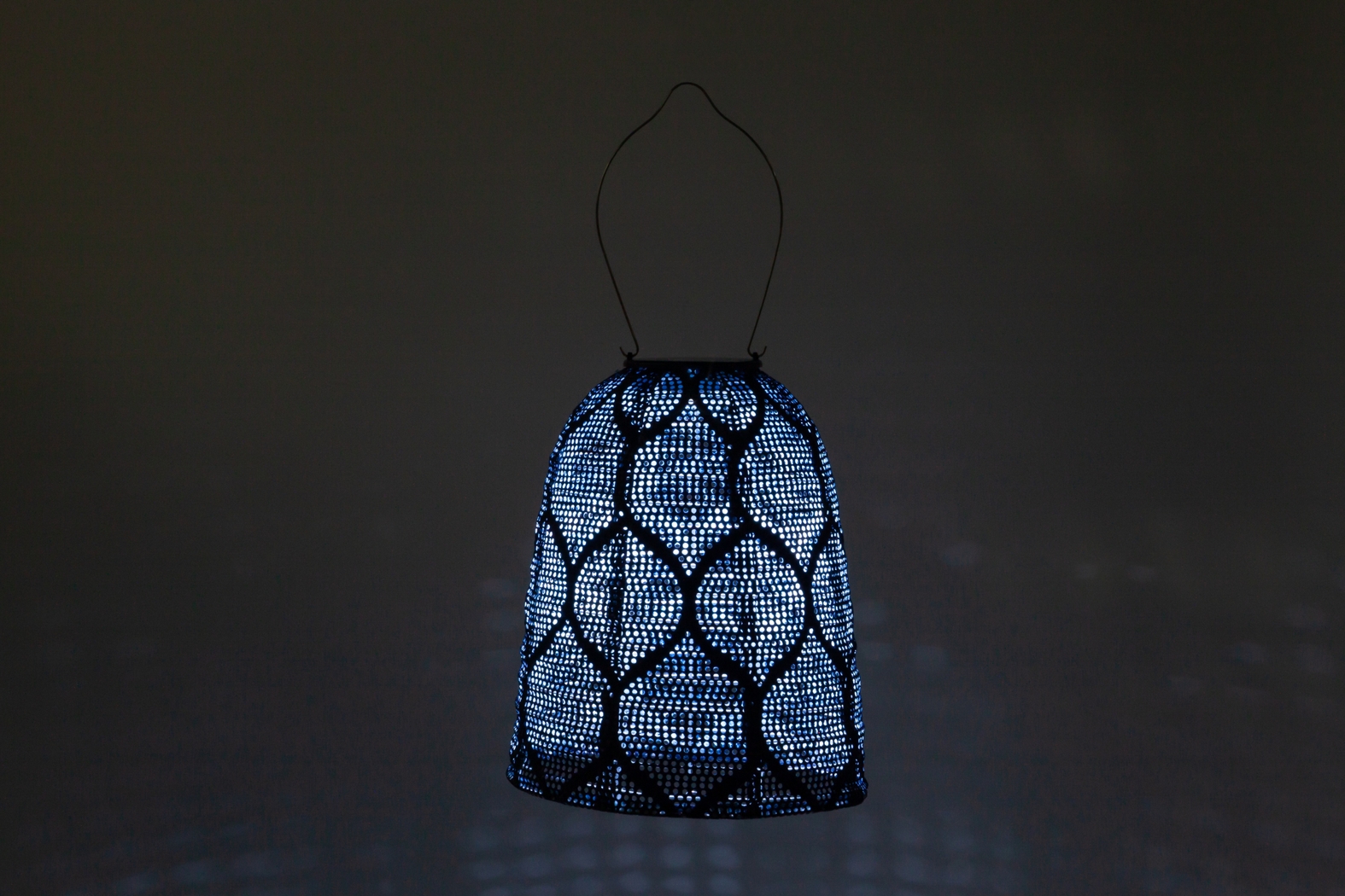 Grello Peak Outdoor Blue Solar Lantern - Thumbnail - Image 3