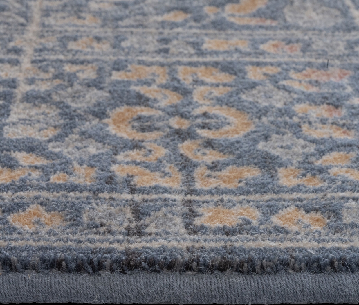 Guiltara Blue 5'3 x 7'6 Rug - Thumbnail - Image 2