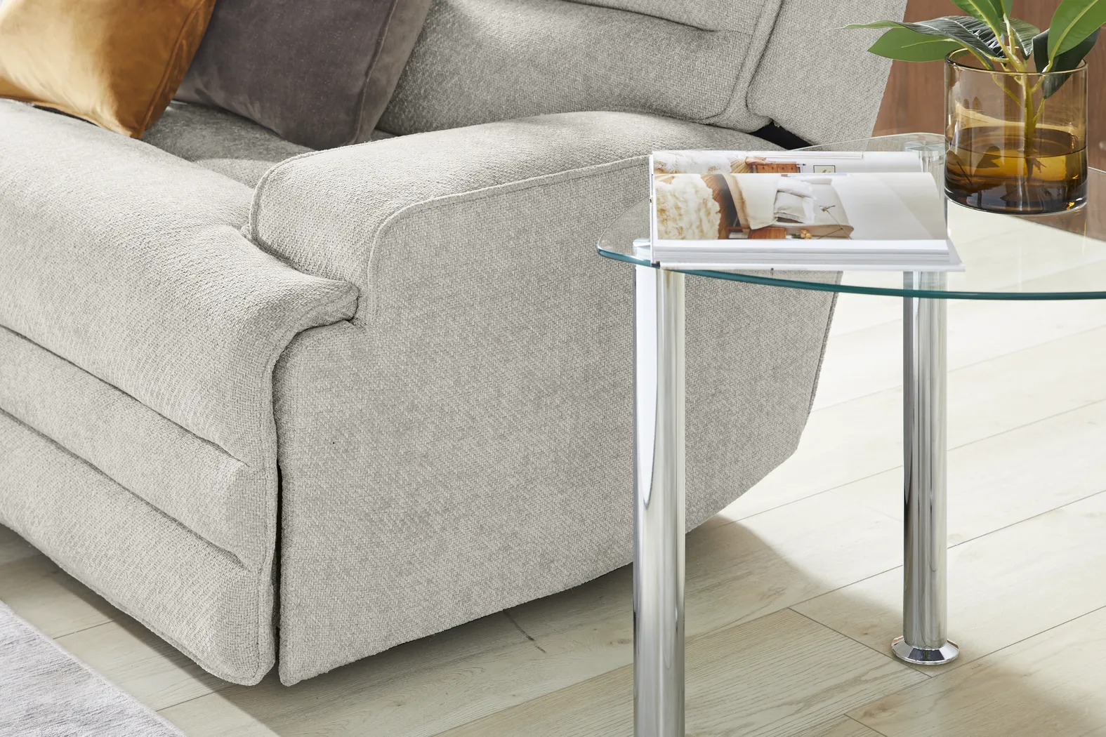 Hadley Park Beige 3 Pc Dual Power Reclining Sectional - Image 15