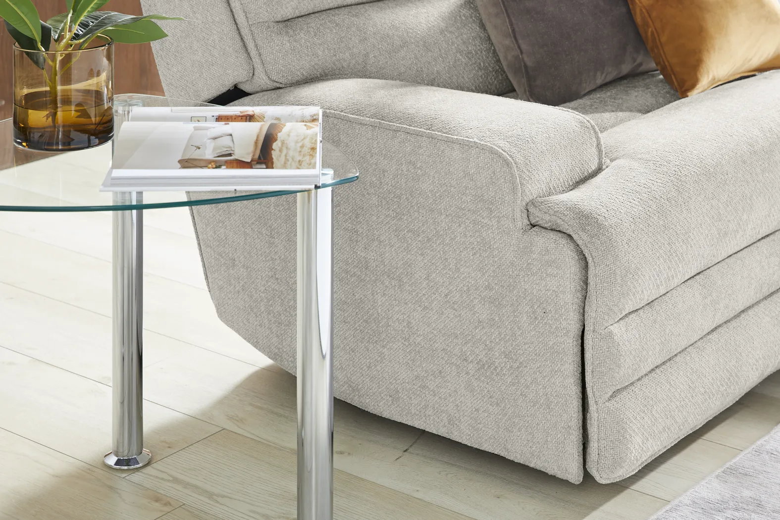 Hadley Park Beige 3 Pc Dual Power Reclining Sectional - Image 14