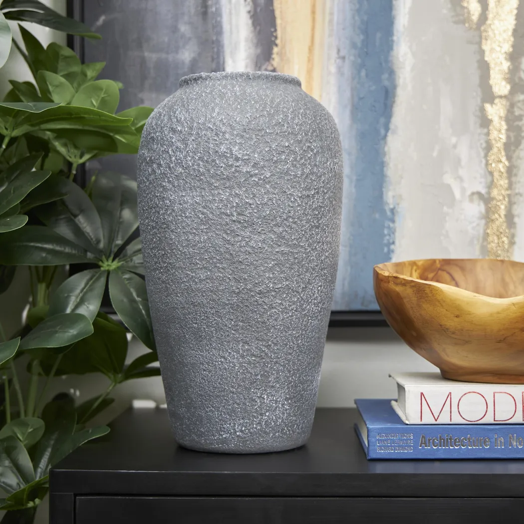 Haerlo Black Vase - Image 2