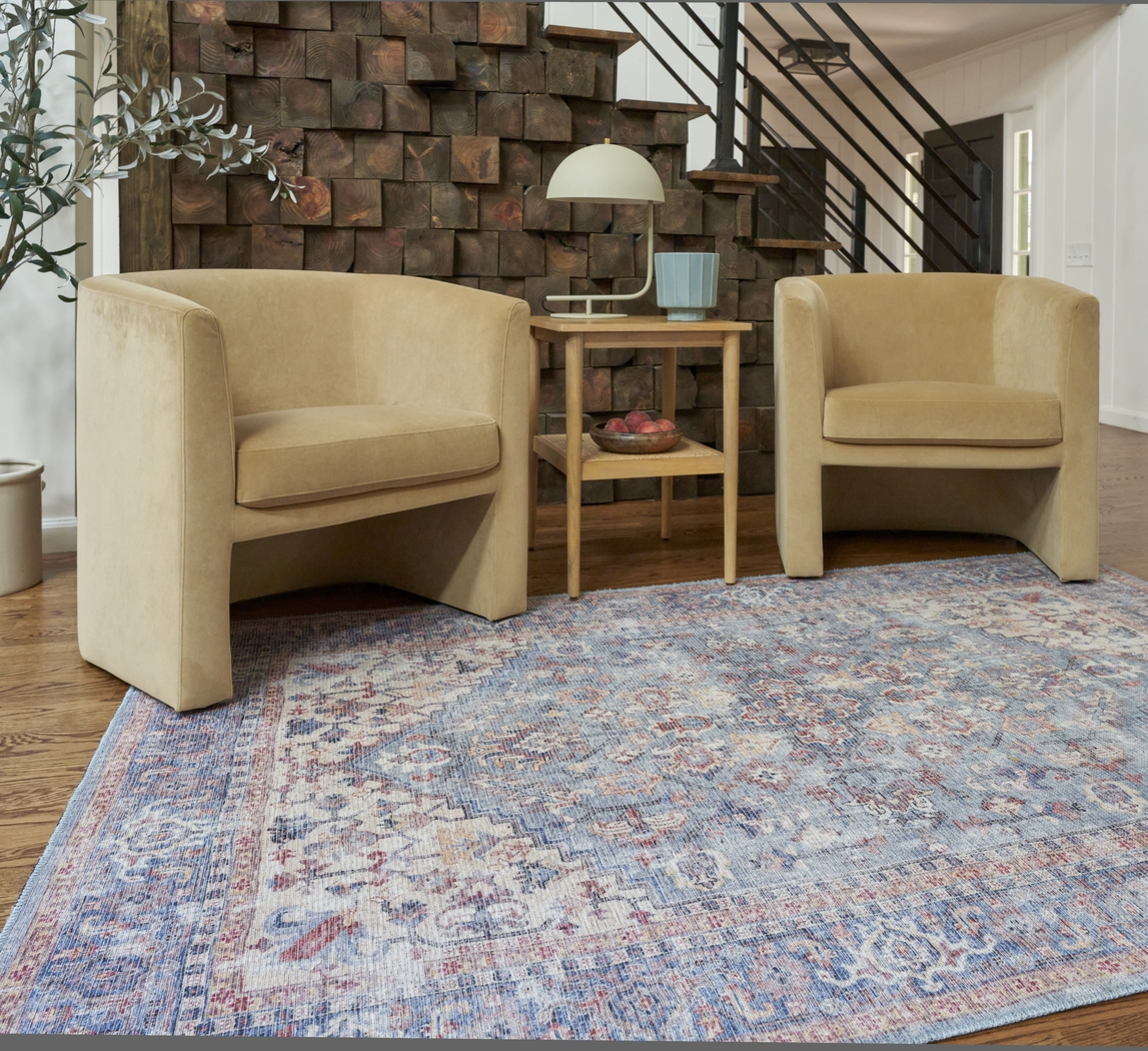 Haleigh Elle Blue 5'3 x 7'3 Rug - Thumbnail - Image 3