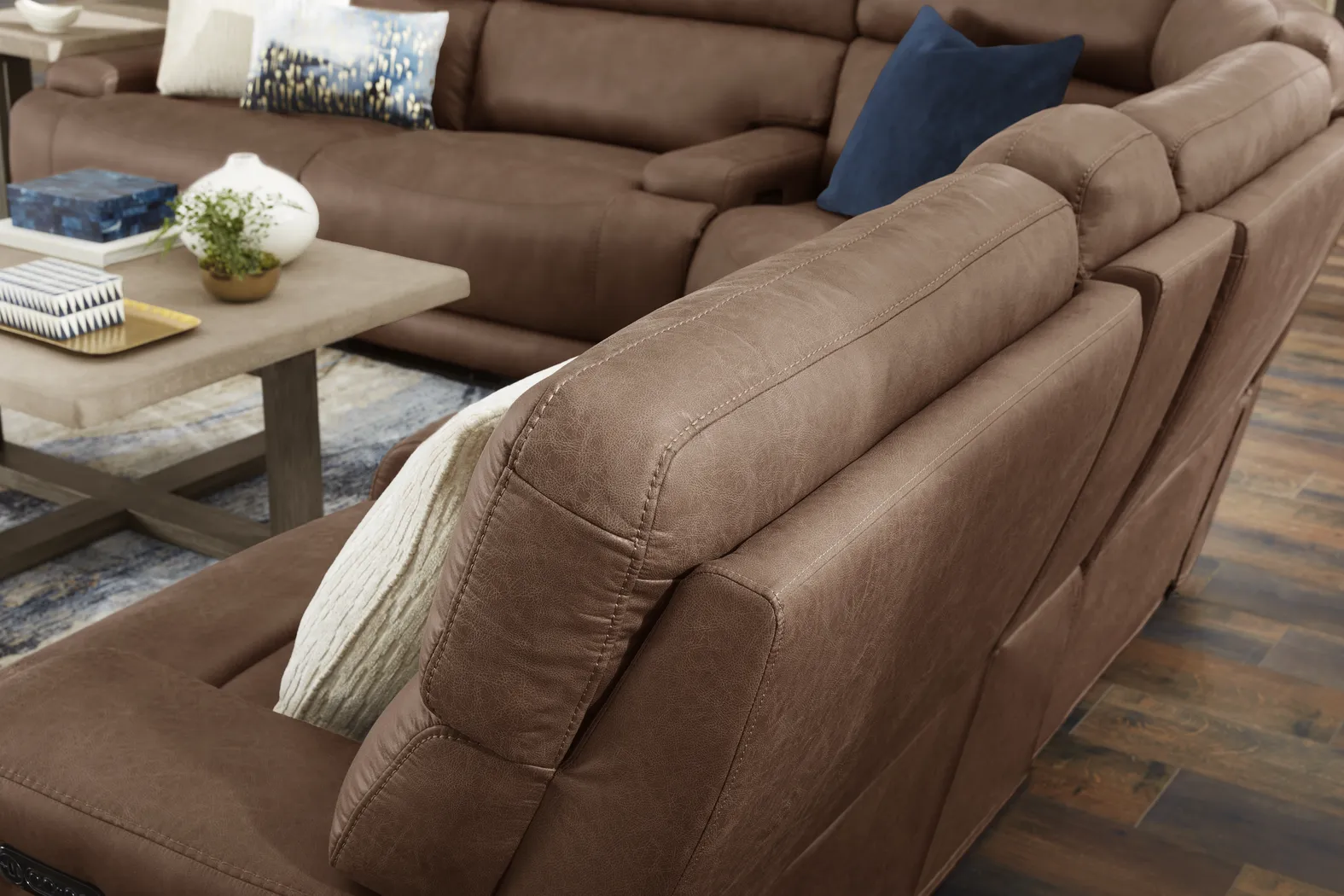 Hamilton Tobacco 6 Pc Dual Power Reclining Sectional Living Room - Thumbnail - Image 5