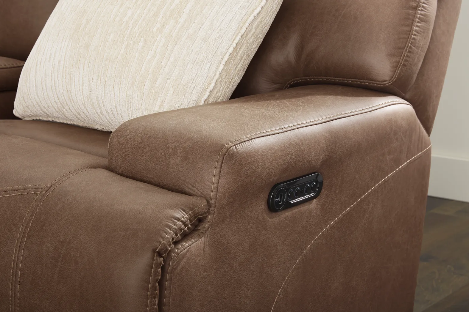 Hamilton Tobacco Dual Power Reclining Console Loveseat - Thumbnail - Image 3