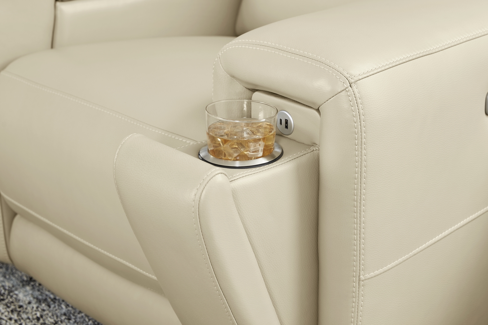 Hammond Park Beige Leather 8 Pc Triple Power Reclining Living Room - Thumbnail - Image 7